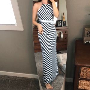 Maxi Loft Dress